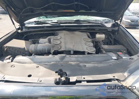 2014 Toyota 4Runner Sr5 z USA, uszkodzony, nr VIN JTEBU5JR4E5184582